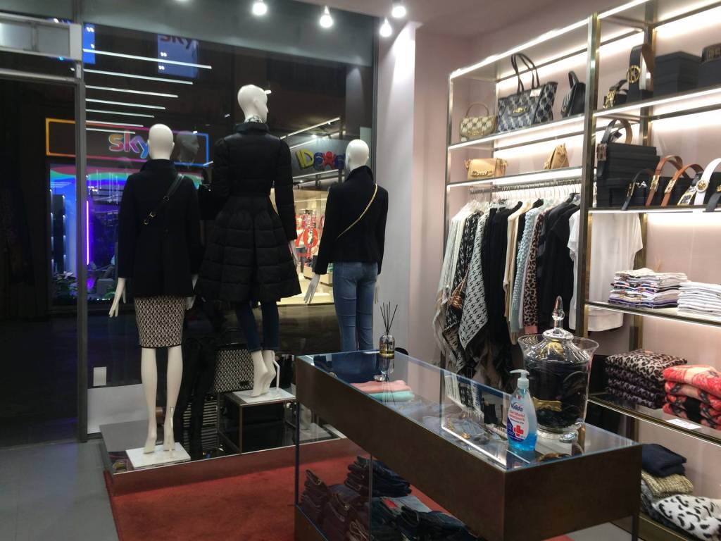 negozio in affitto a Pisa