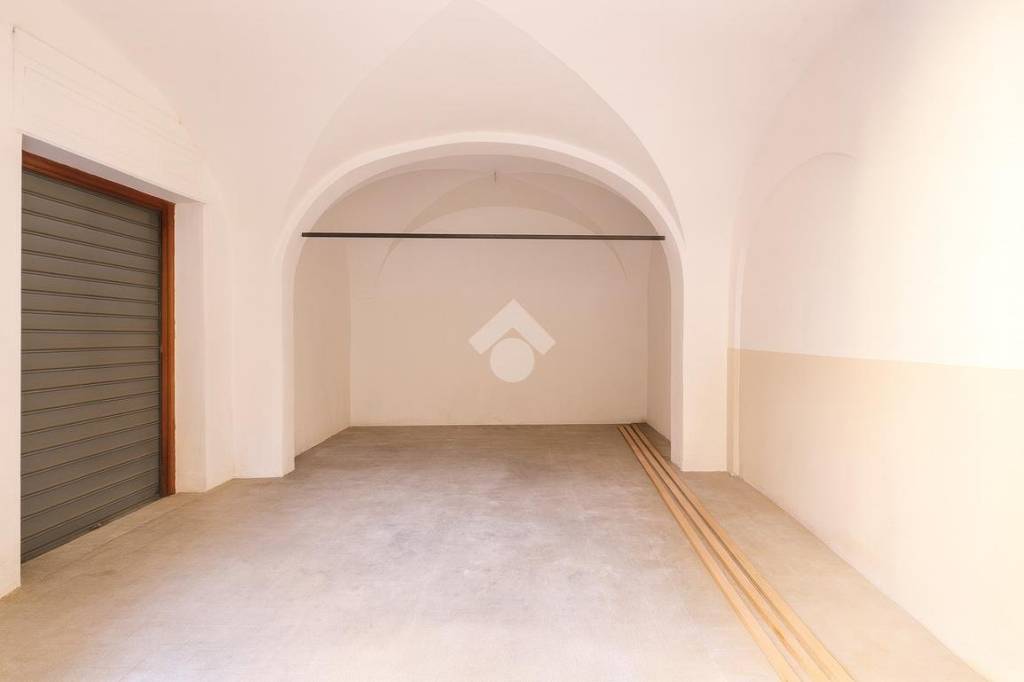 negozio in affitto a Pisa in zona Quartiere San Francesco