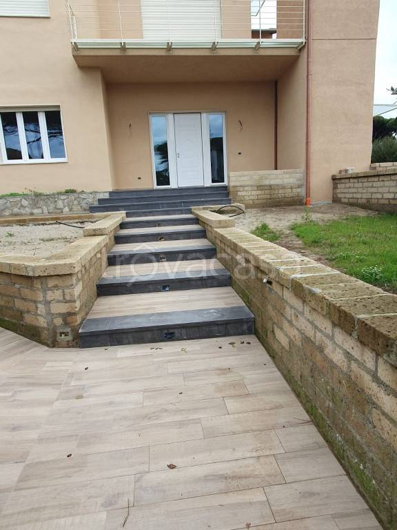 appartamento in affitto a Pisa in zona Tirrenia