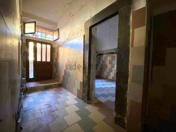 locale commerciale in affitto a Pisa in zona Quartiere San Francesco