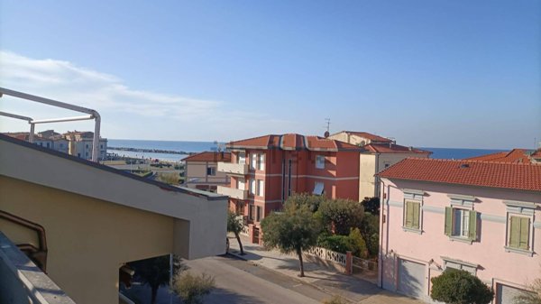 appartamento in affitto a Pisa in zona Marina di Pisa