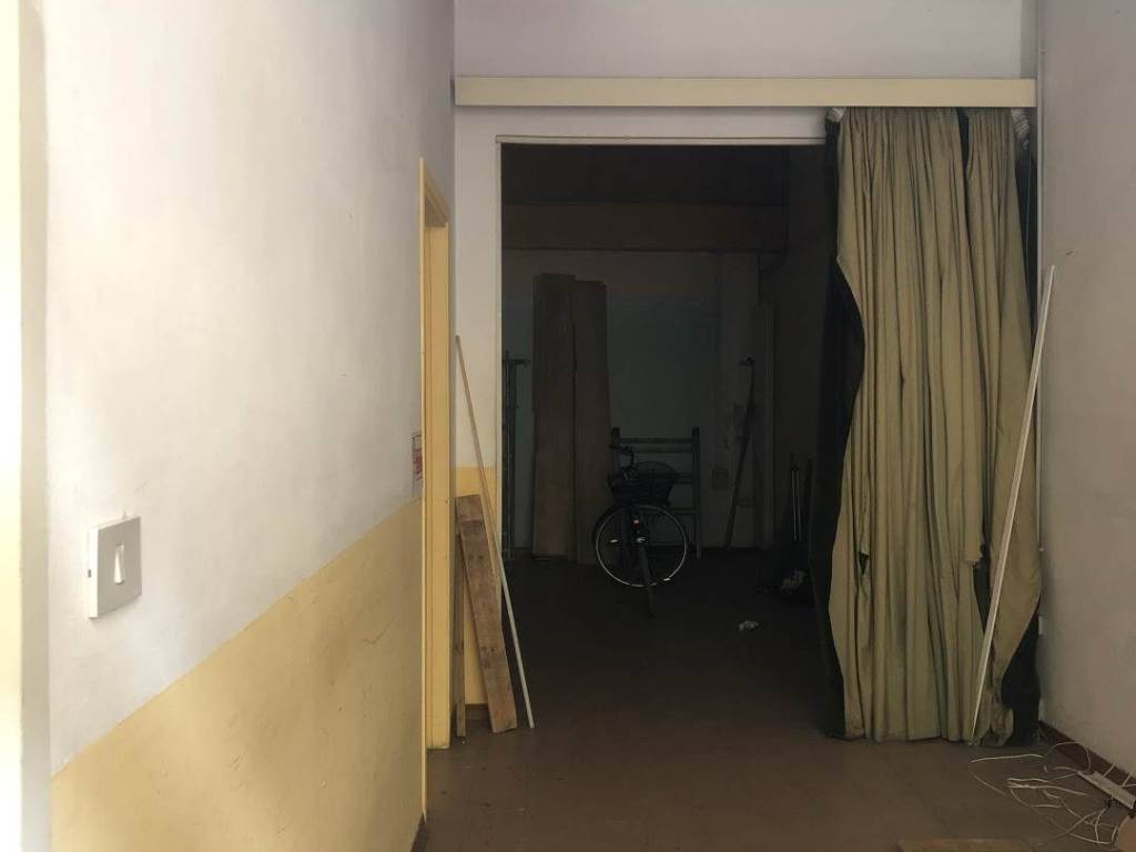 negozio in affitto a Pisa in zona Centro Storico