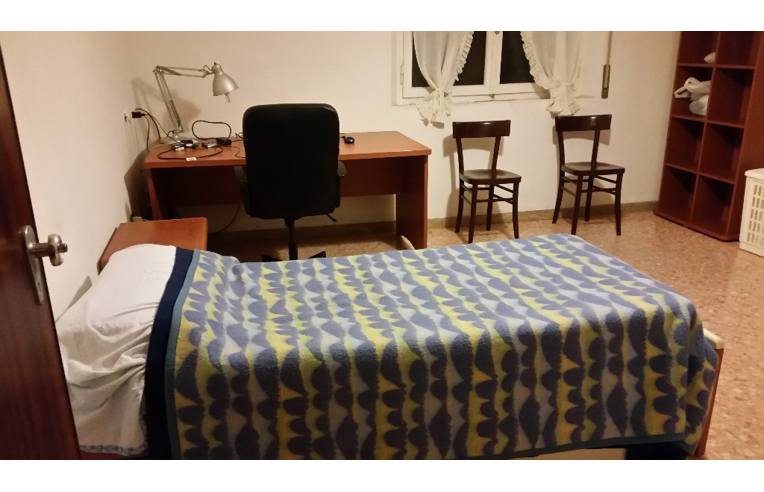 camera singola in affitto a Pisa in zona Porta a Lucca