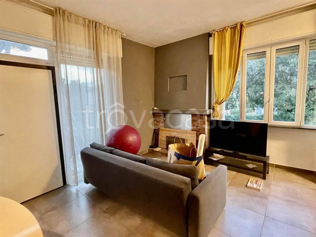 appartamento in affitto a Pisa in zona Tirrenia