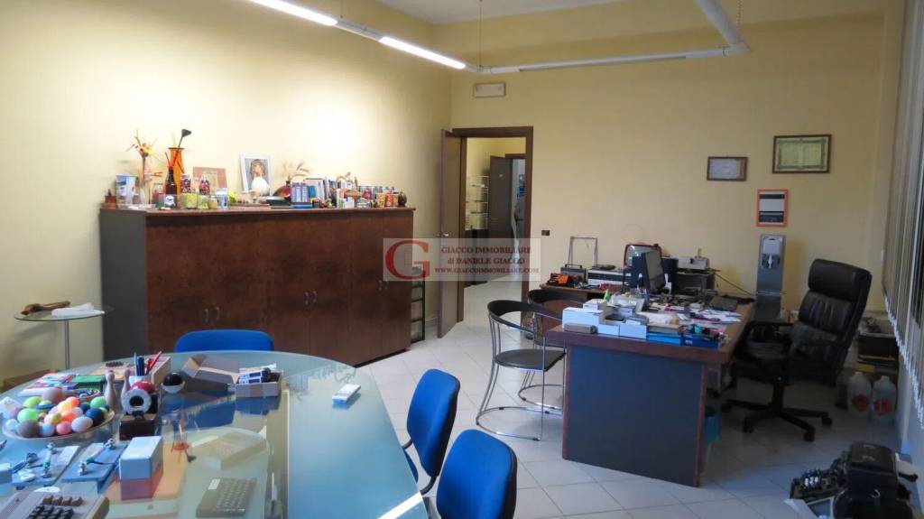 negozio in affitto a Pisa in zona Ospedaletto