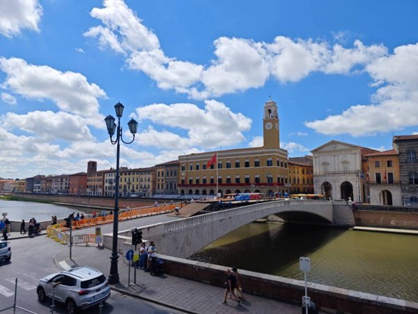 negozio in affitto a Pisa