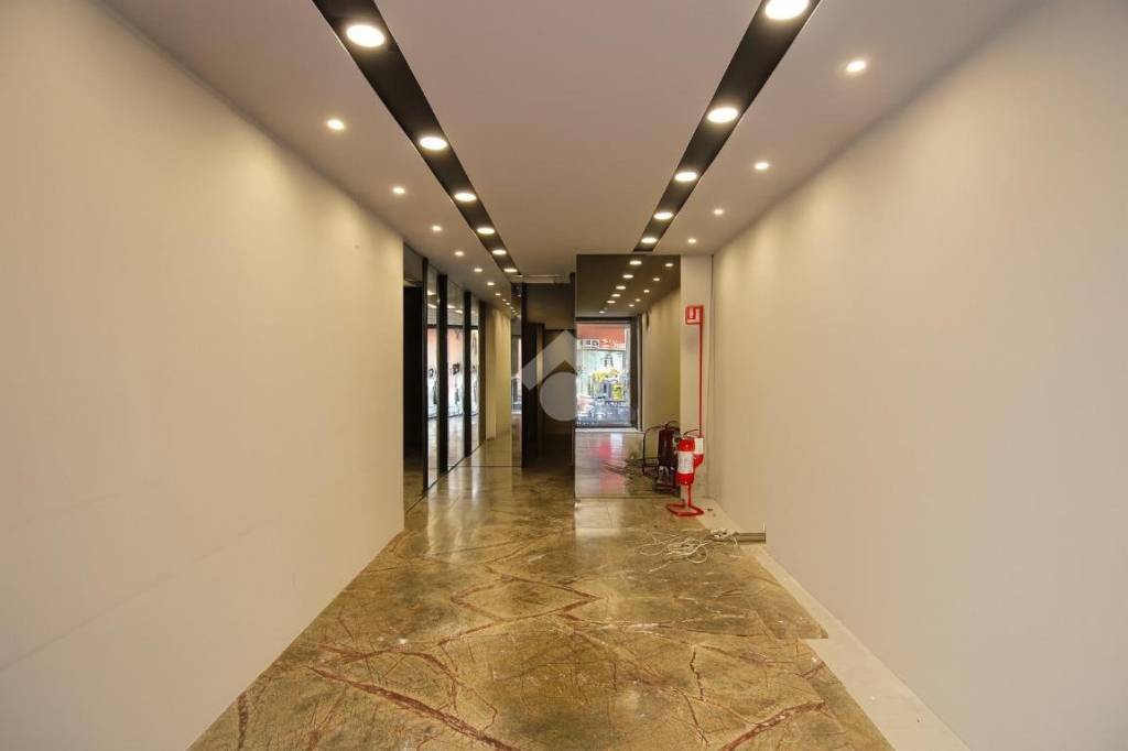 negozio in affitto a Pisa in zona Quartiere San Francesco