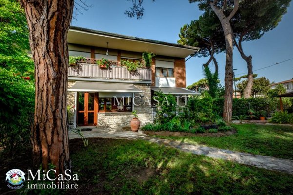 appartamento in affitto a Pisa in zona Tirrenia