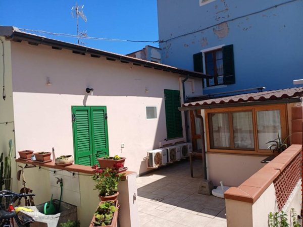 casa indipendente in affitto a Pisa in zona Marina di Pisa