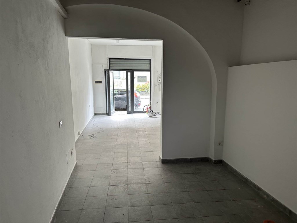 negozio in affitto a Pisa in zona San Michele