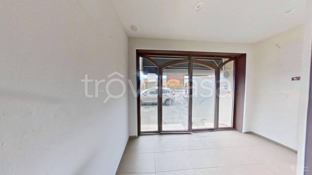 negozio in affitto a Pisa in zona Quartiere San Francesco