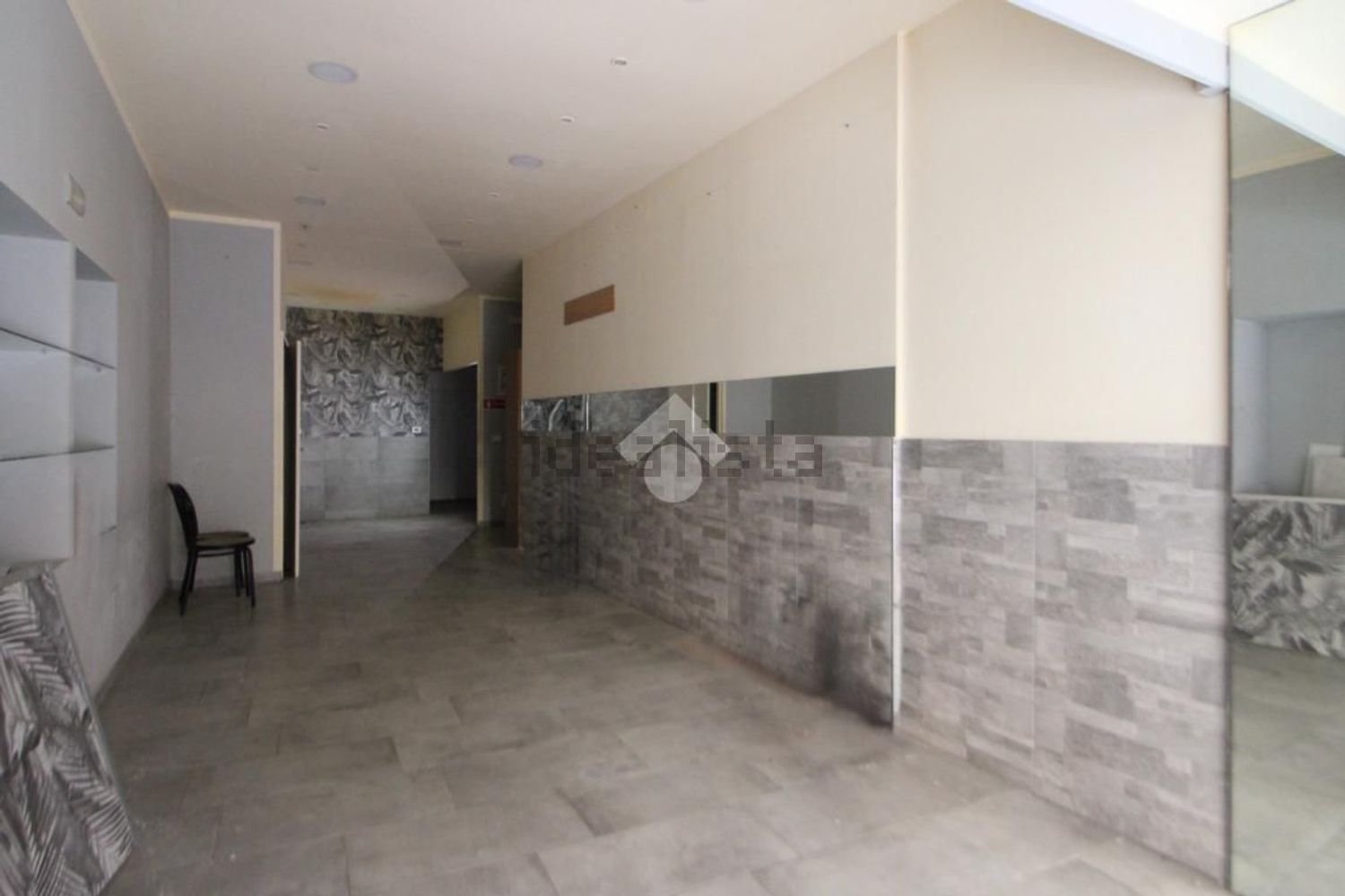 negozio in affitto a Pisa in zona Quartiere San Francesco