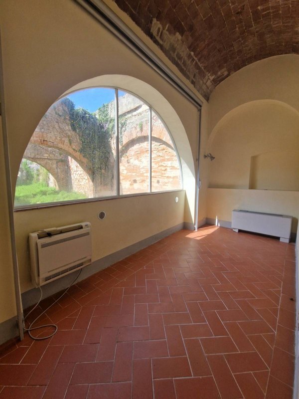 ufficio in affitto a Pisa in zona Quartiere Santa Maria