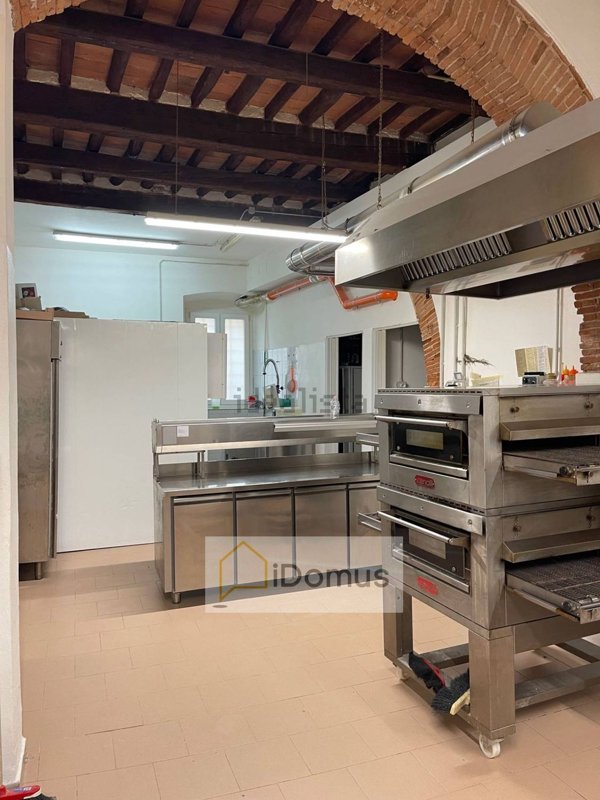 locale di sgombero in affitto a Pisa in zona Quartiere Sant'Antonio