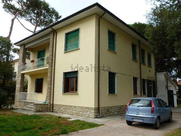 casa indipendente in affitto a Pisa in zona Tirrenia