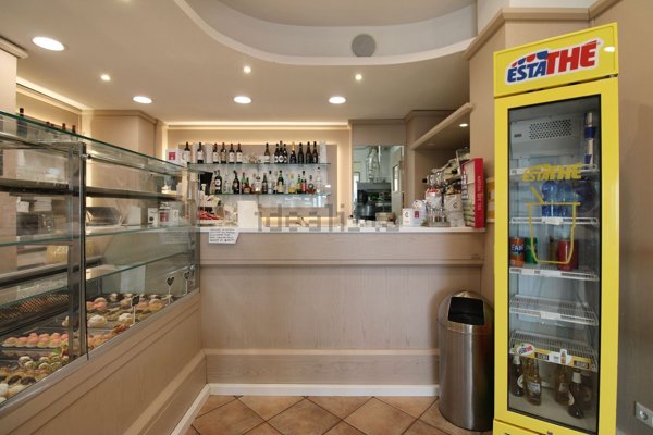 negozio in affitto a Pisa in zona Quartiere Sant'Antonio