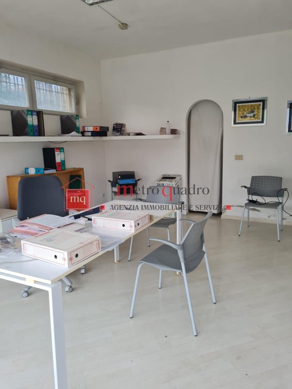 negozio in affitto a Pisa