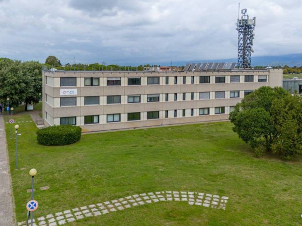 ufficio in affitto a Pisa in zona Porta Nuova