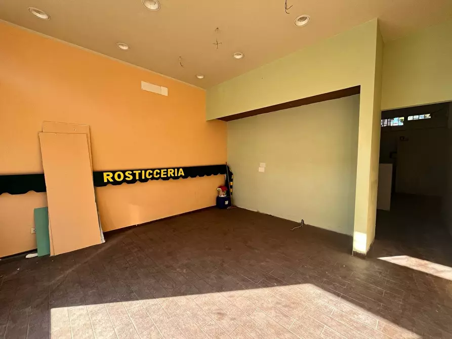 negozio in affitto a Pisa in zona Centro Storico