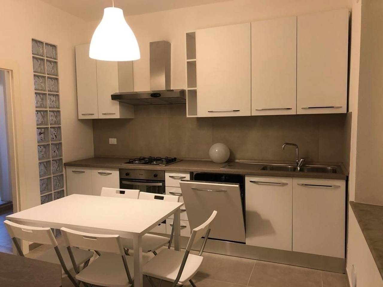 negozio in affitto a Pisa in zona Centro Storico