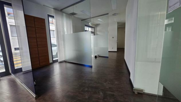 negozio in affitto a Pisa in zona Putignano