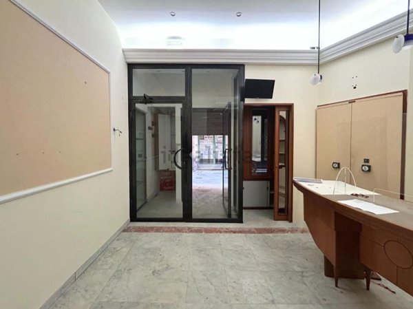 negozio in affitto a Pisa in zona Quartiere San Francesco