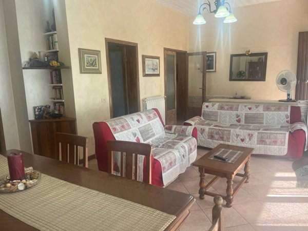 casa semindipendente in affitto a Pisa in zona Tirrenia