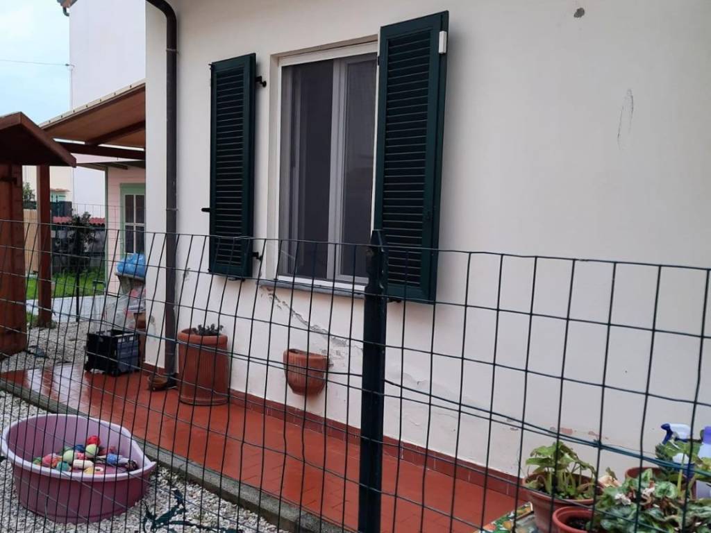 casa indipendente in affitto a Pisa in zona Marina di Pisa