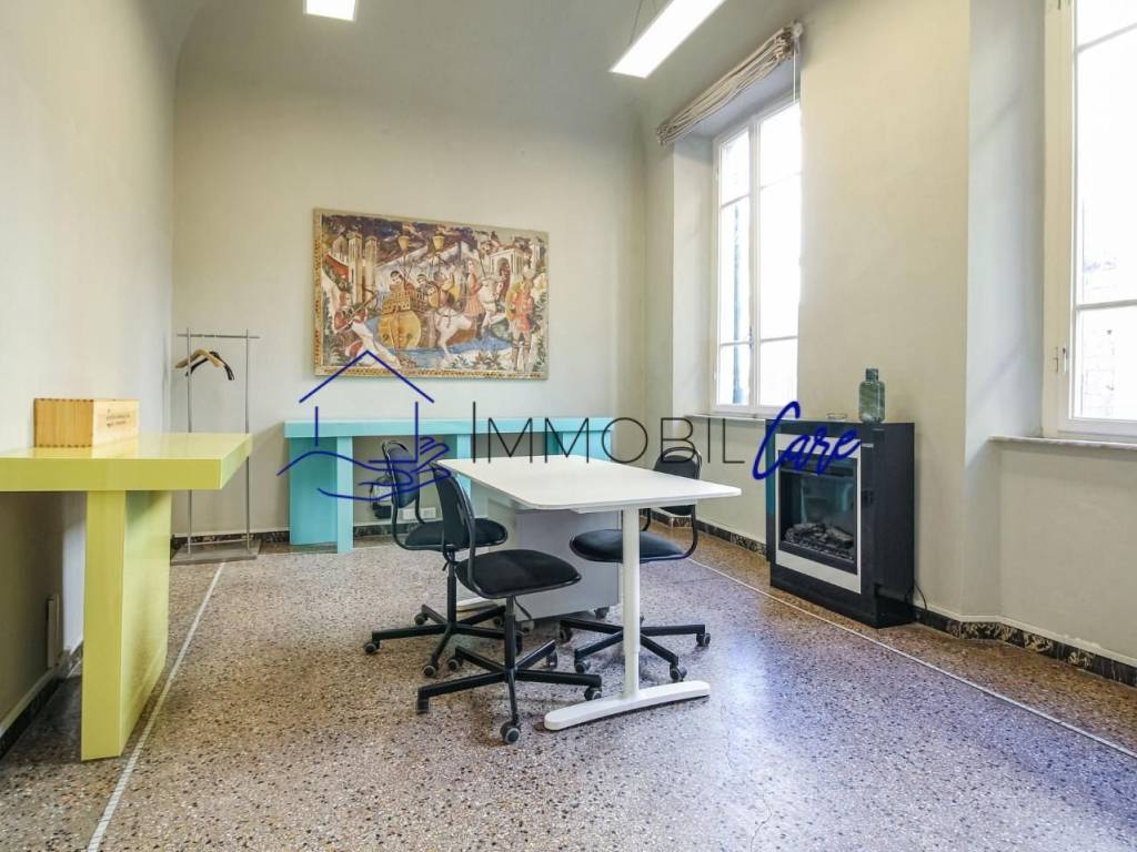 ufficio in affitto a Pisa in zona Lungarni