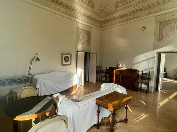 appartamento in affitto a Pisa in zona Lungarni