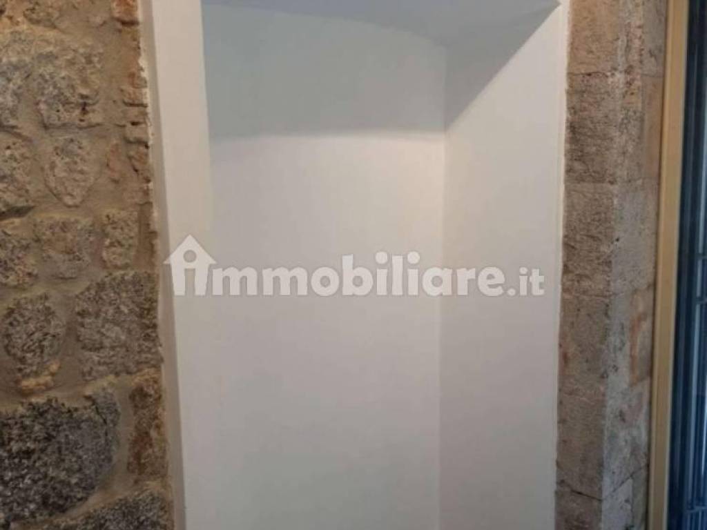 negozio in affitto a Pisa in zona Quartiere San Francesco
