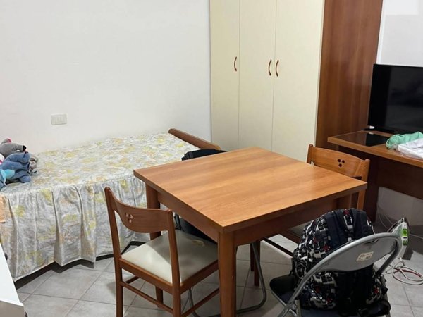 negozio in affitto a Pisa in zona Centro Storico
