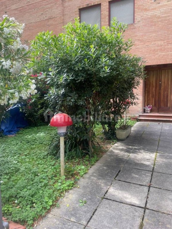 appartamento in affitto a Pisa in zona Lungarni
