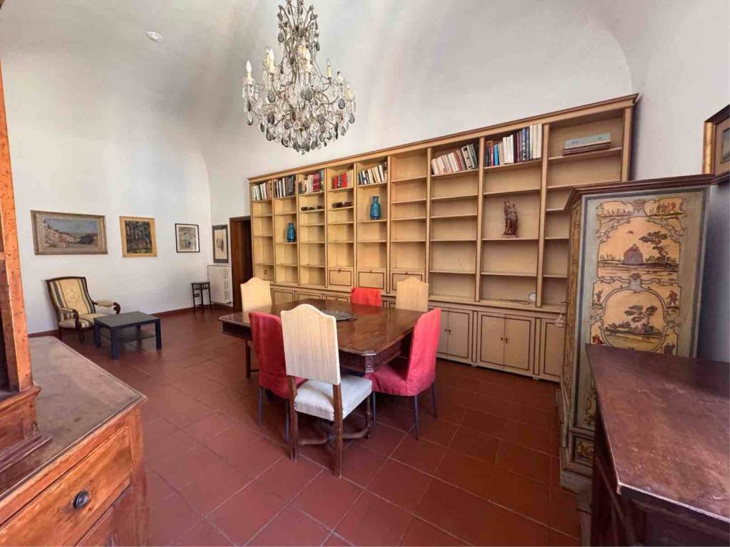 appartamento in affitto a Pisa in zona Lungarni