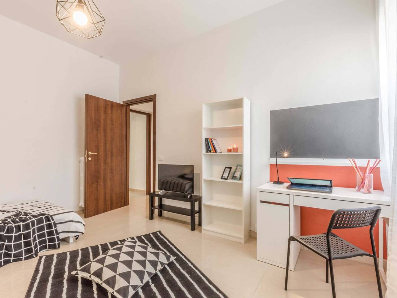 negozio in affitto a Pisa in zona I Passi