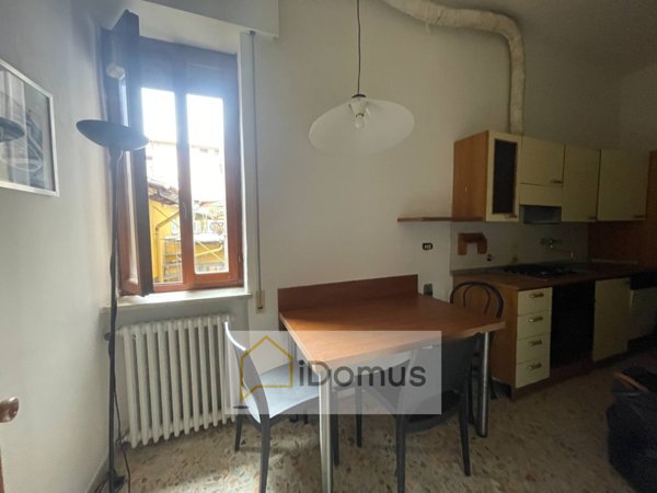 appartamento in affitto a Pisa in zona Lungarni