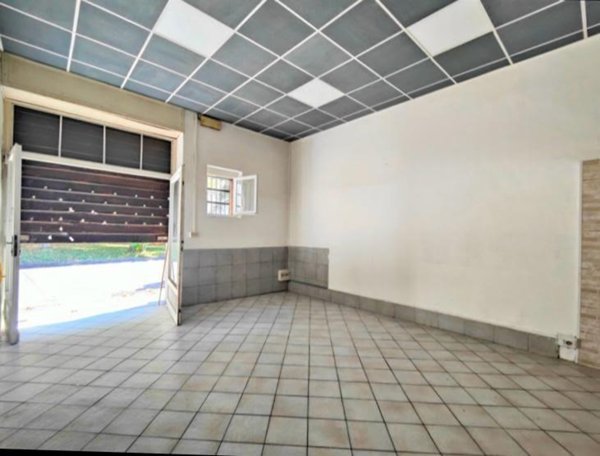 locale commerciale in affitto a Pisa in zona Pratale / Don Bosco