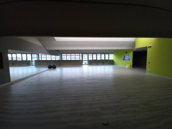 locale commerciale in affitto a Pisa in zona Ospedaletto