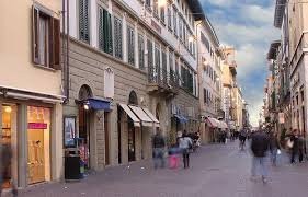 locale commerciale in affitto a Pisa in zona Centro Storico