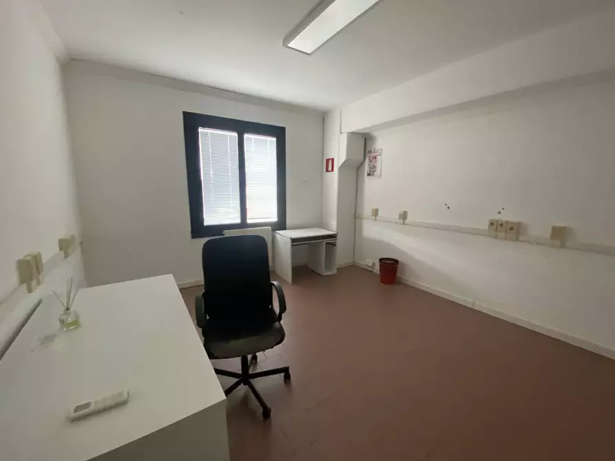 ufficio in affitto a Pisa in zona Ospedaletto