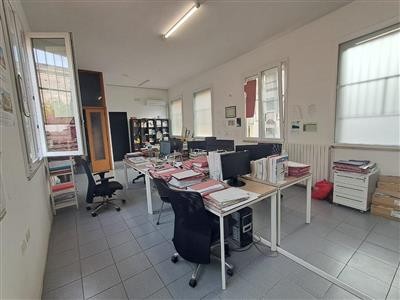 ufficio in affitto a Pisa in zona Stazione