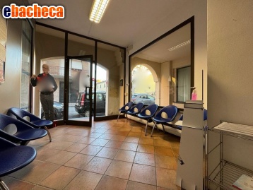 locale commerciale in affitto a Ponsacco