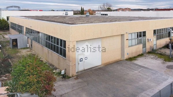 capannone in affitto a Ponsacco