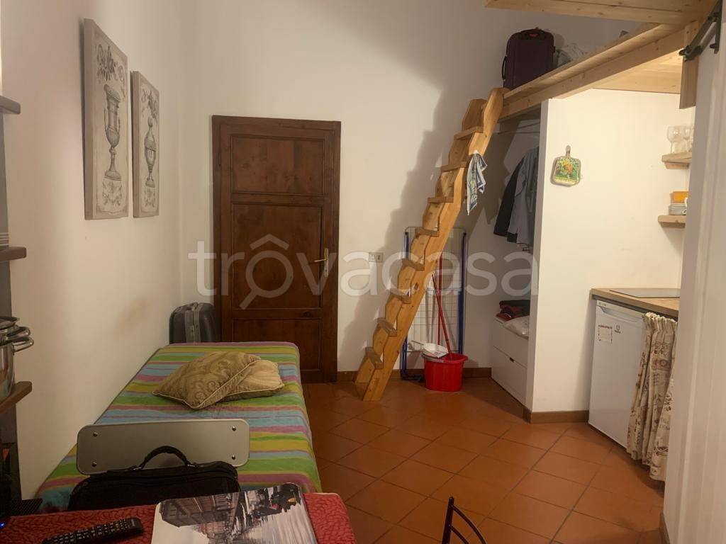 monolocale in affitto a Pontedera