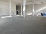 negozio in affitto a Pontedera