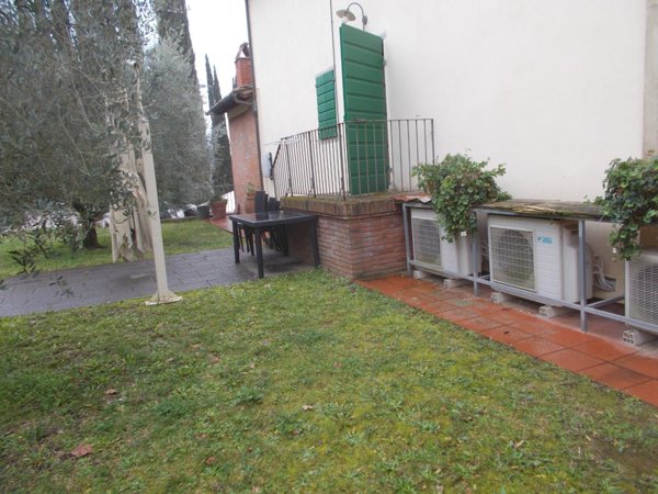 appartamento in affitto a Pontedera in zona Montecastello