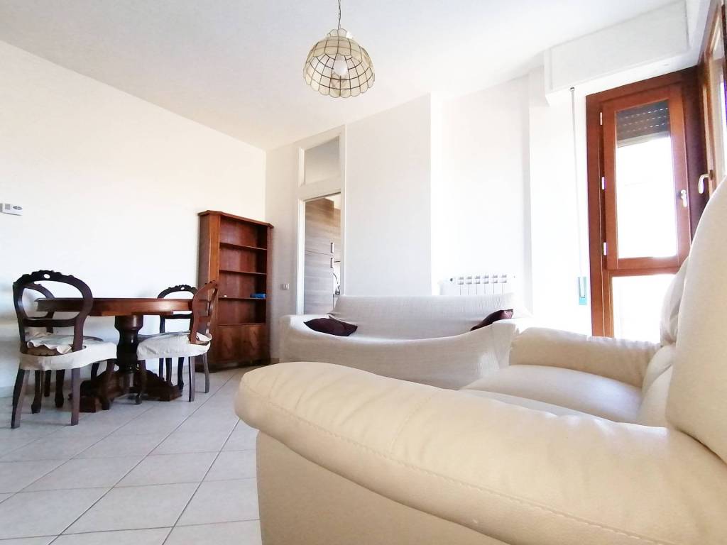 appartamento in affitto a Pontedera