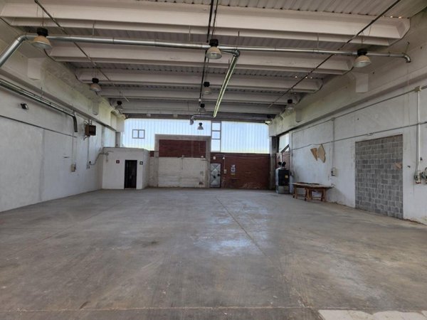 ufficio in affitto a Pontedera in zona La Bianca