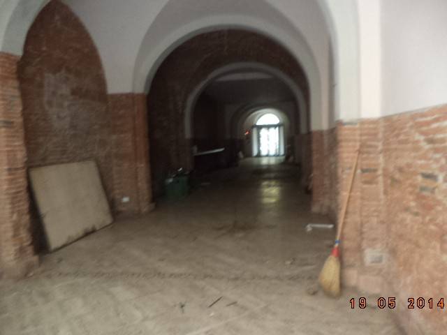 negozio in affitto a Pontedera