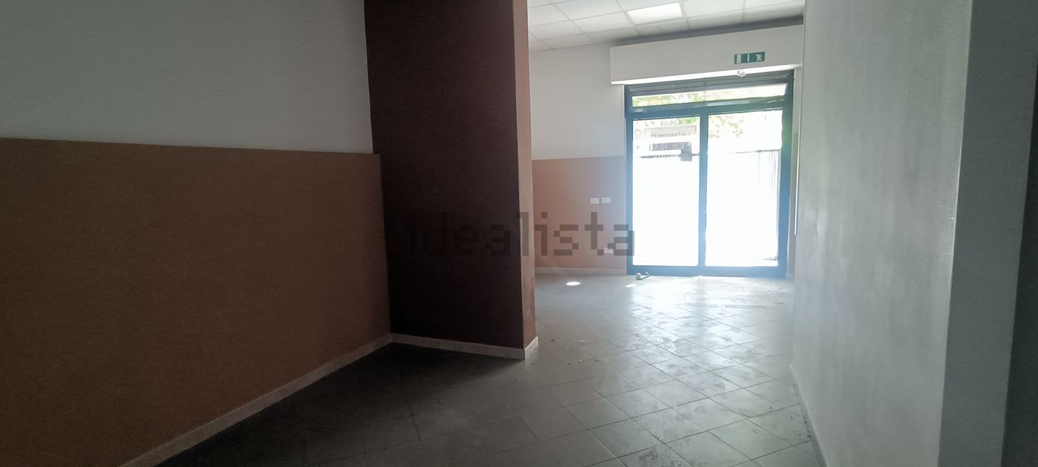 locale di sgombero in affitto a Pontedera